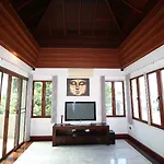 Surin Sabai